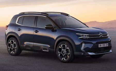 Citroen C5 Aircross è un SUV compatto per la città, un’auto spaziosa e confortevole. Offerta Noleggio Lungo Termine Pronta Consegna MCM Perugia